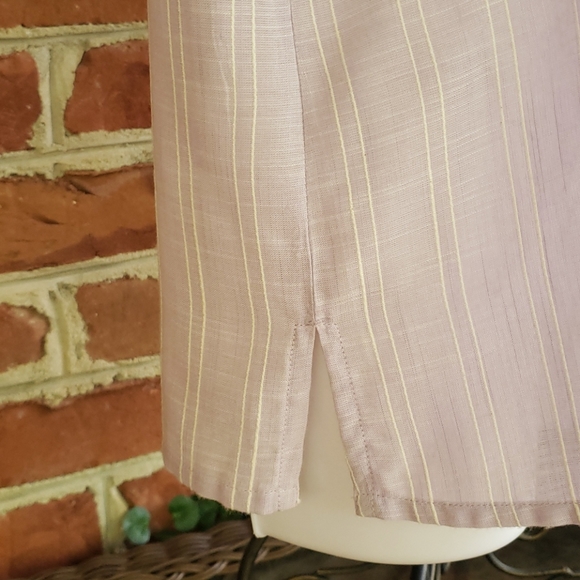 NWT Dex Purple Striped S/S Button Front Blouse SzM - Picture 4 of 8